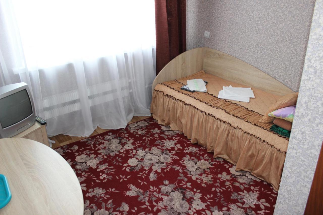 Dinamo Hotel โกเมล ภายนอก รูปภาพ